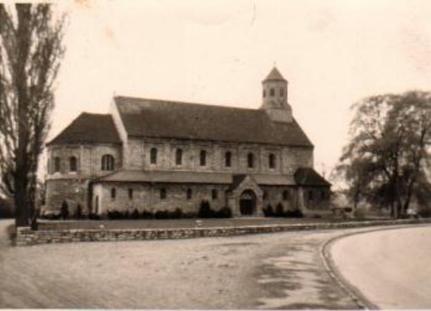 Images/Osnabruck School.jpg